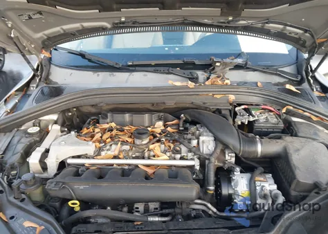 2011 Volvo Xc60 T6/T6 R-Design from USA, damaged, VIN YV4902DZ4B2202131